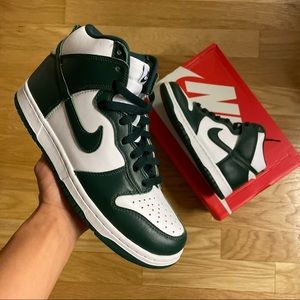 Nike Dunk High SP ‘Spartan Green’ men size 8